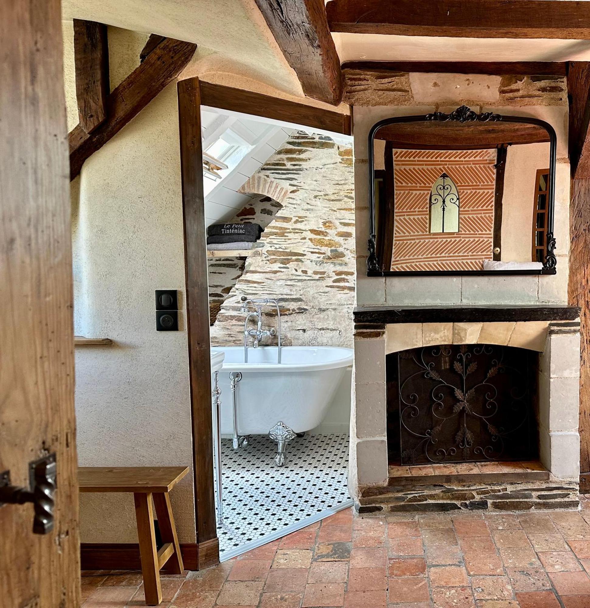 Le Petit Tinteniac - T2 Cosy Au Coeur De La Doutre Angers Exteriör bild